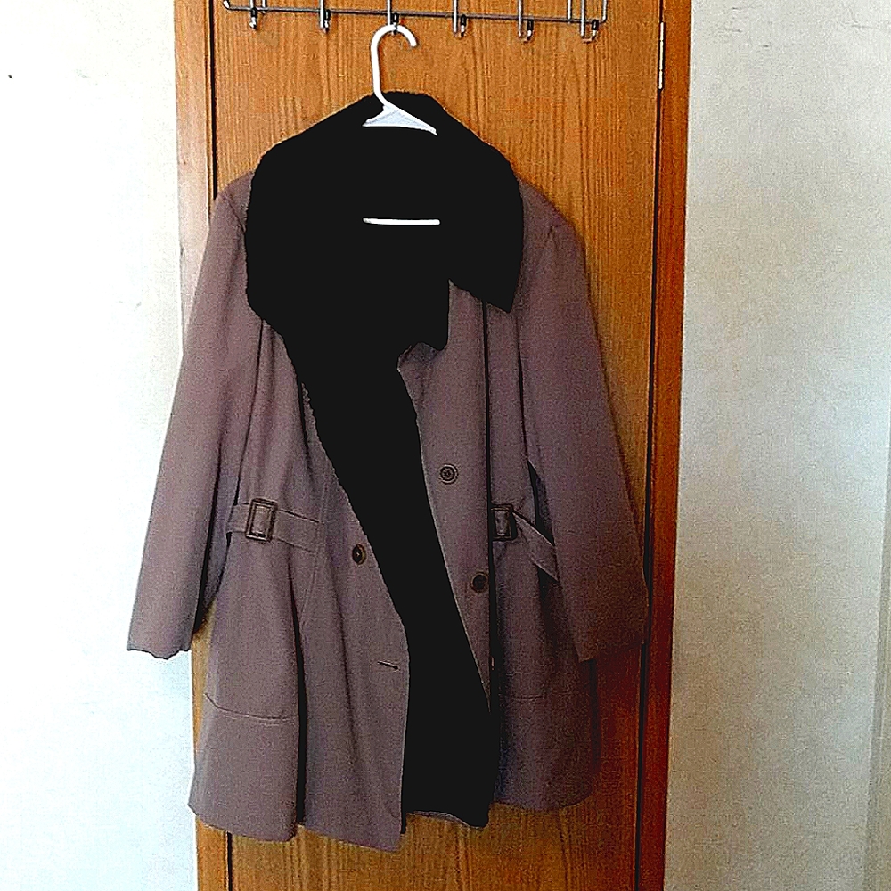 Short winter fur coat